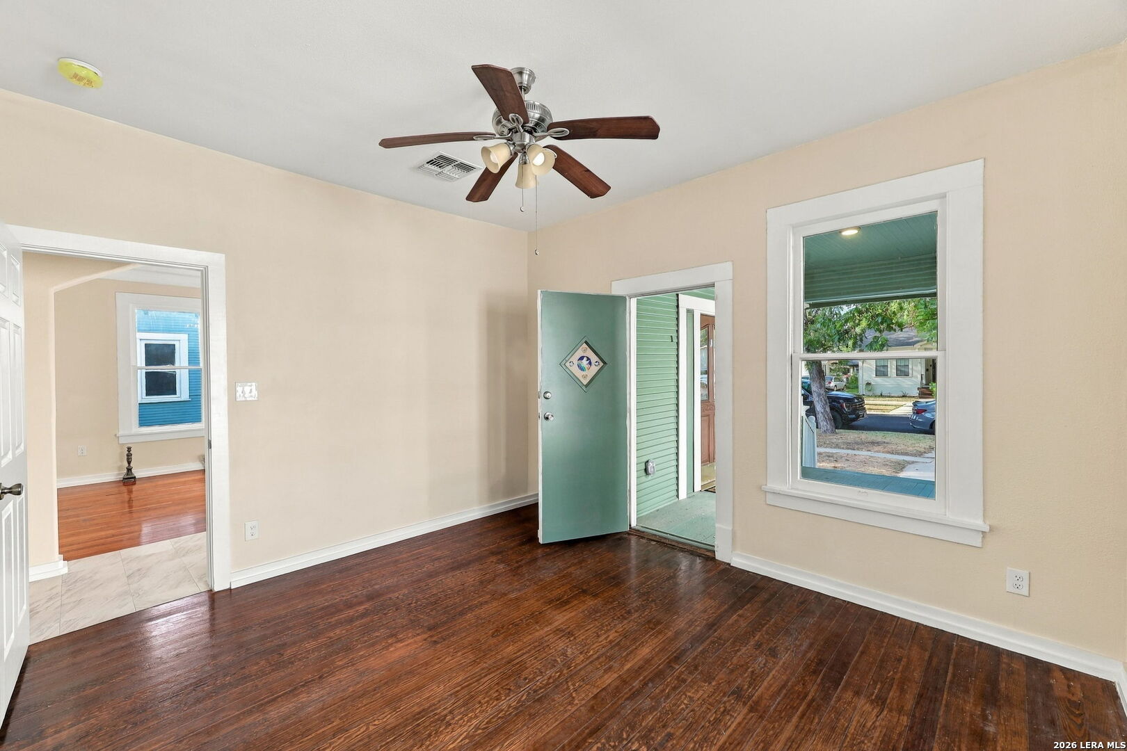 1122 W Mulberry San Antonio TX 78201