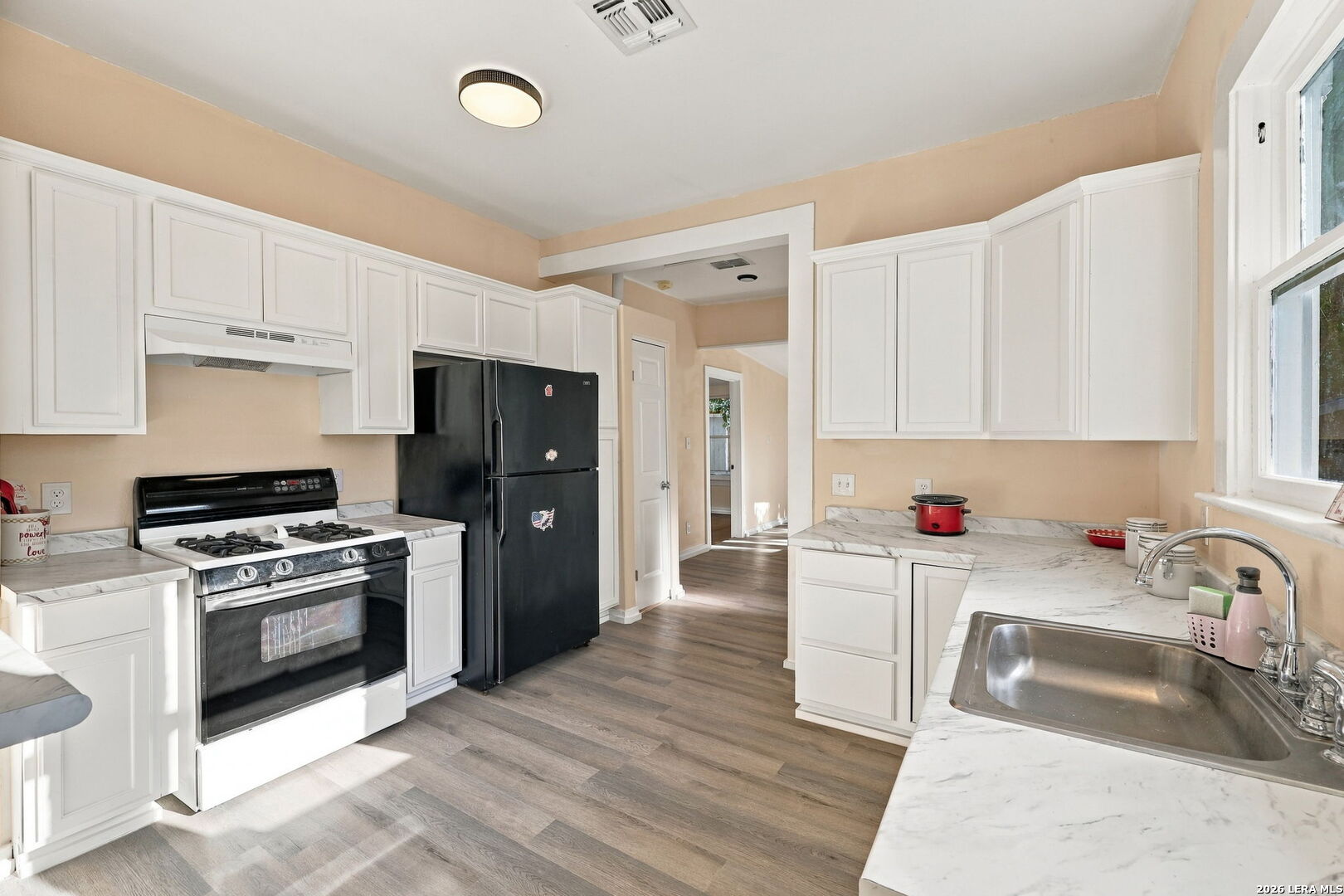 1122 W Mulberry San Antonio TX 78201