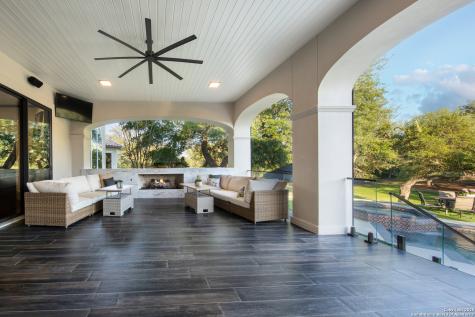 11118 Anaqua Springs Boerne TX 78006