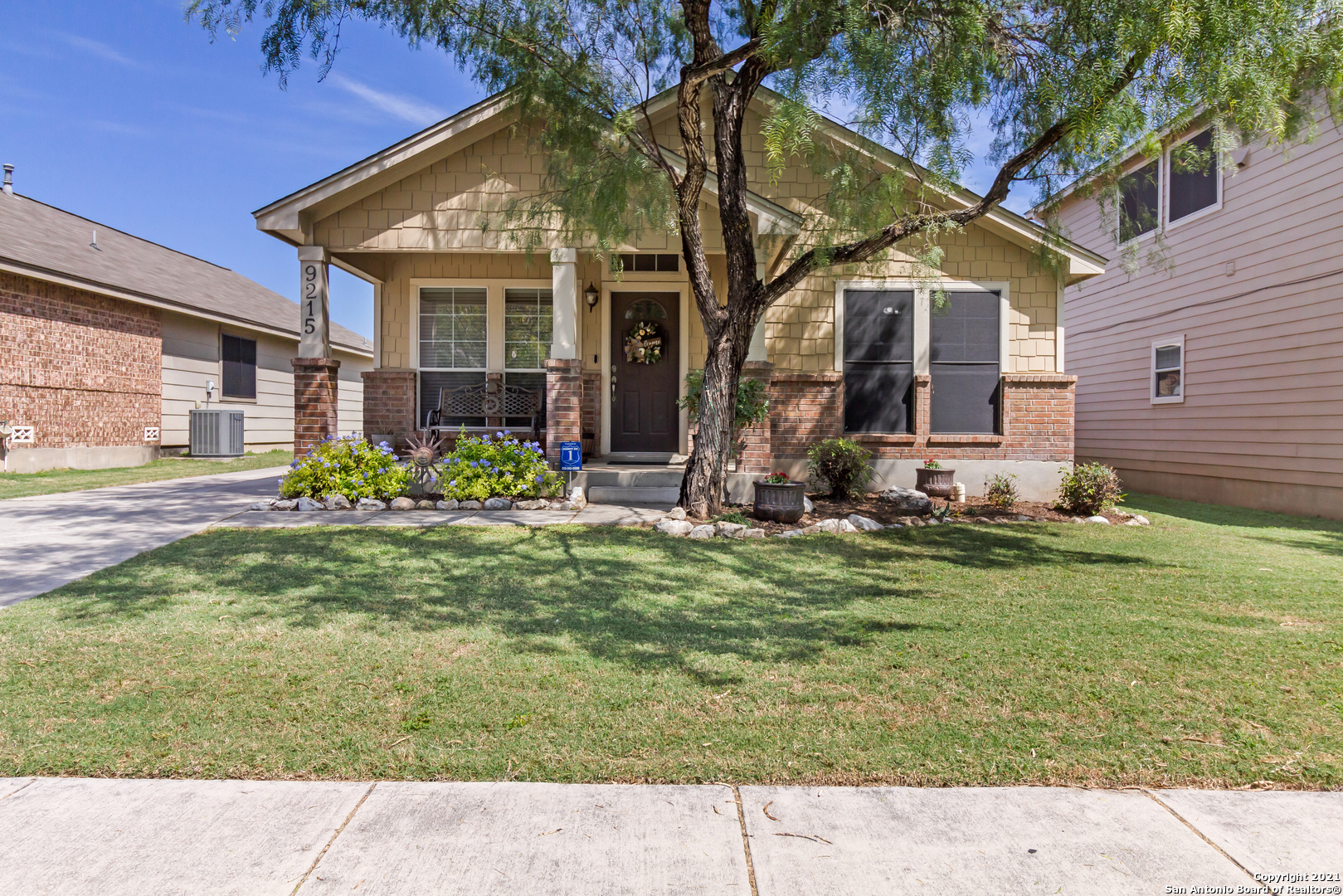 9215 Hilltop Crossing Drive San Antonio TX 78251