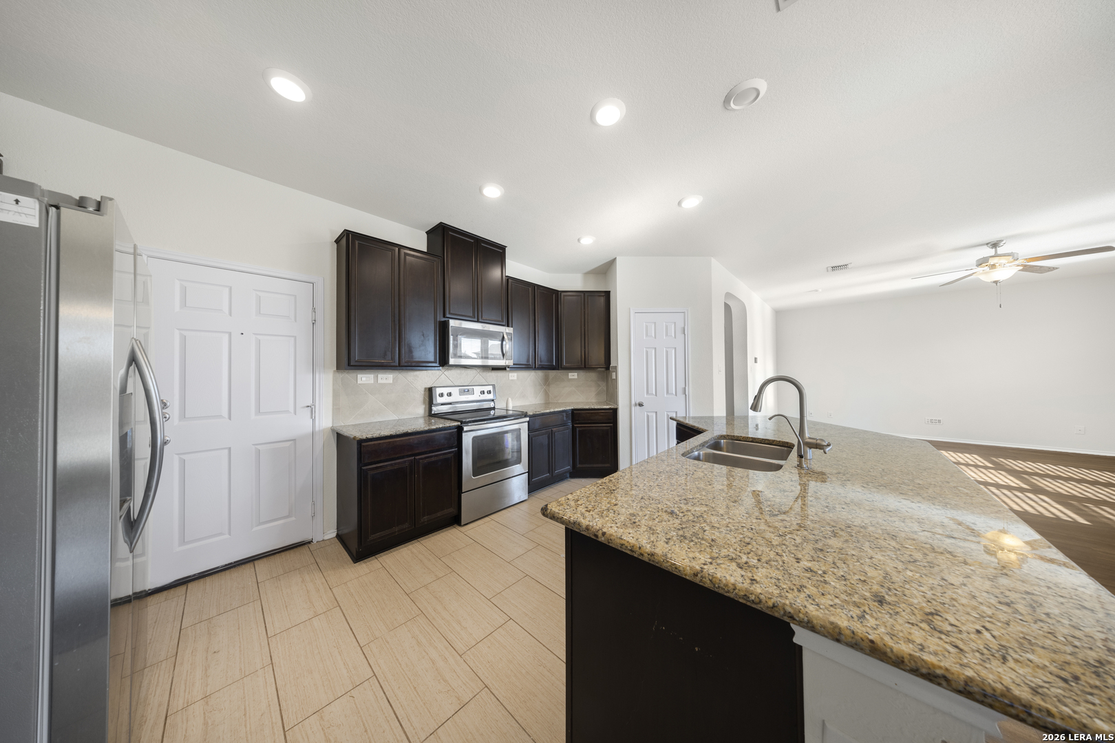 1402 Bluejay Court San Antonio TX 78245