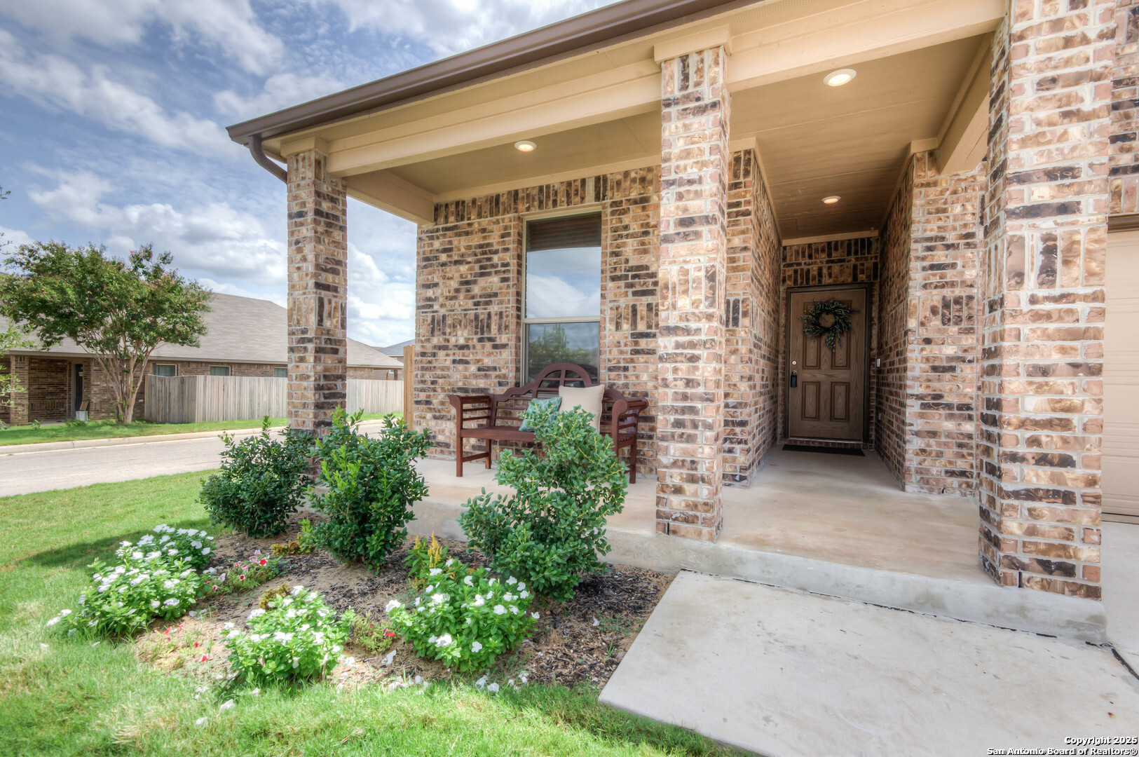 1402 Bluejay Court San Antonio TX 78245