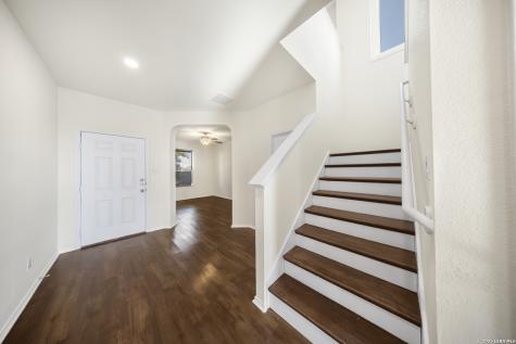 1402 Bluejay Court San Antonio TX 78245