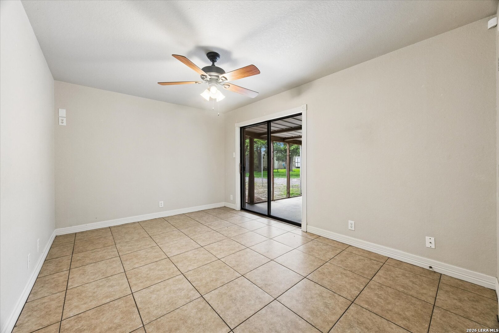 1024 Terminal Loop Road Mcqueeney TX 78123