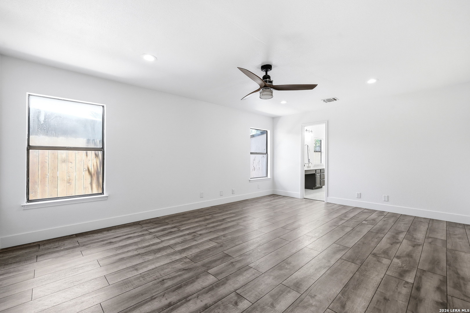 15323 Clear Grove San Antonio TX 78247