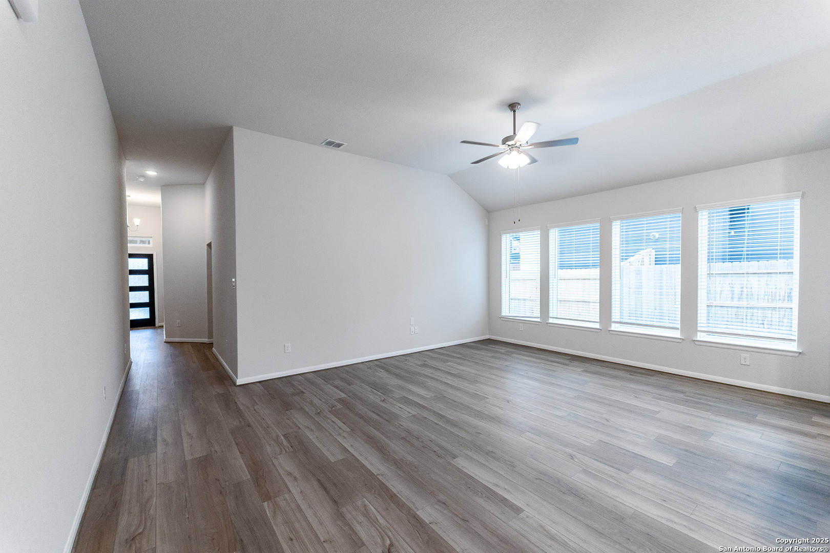 6305 Black Butte Schertz TX 78154