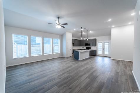6305 Black Butte Schertz TX 78154