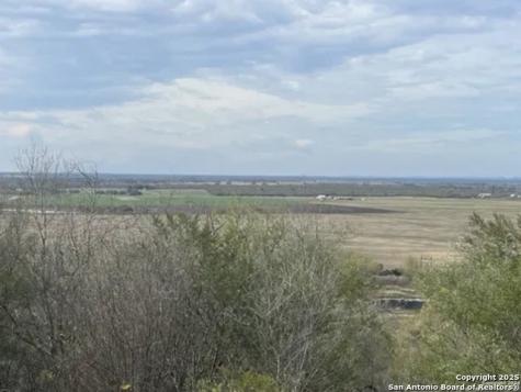 1624 County Road 4511 Hondo TX 78861