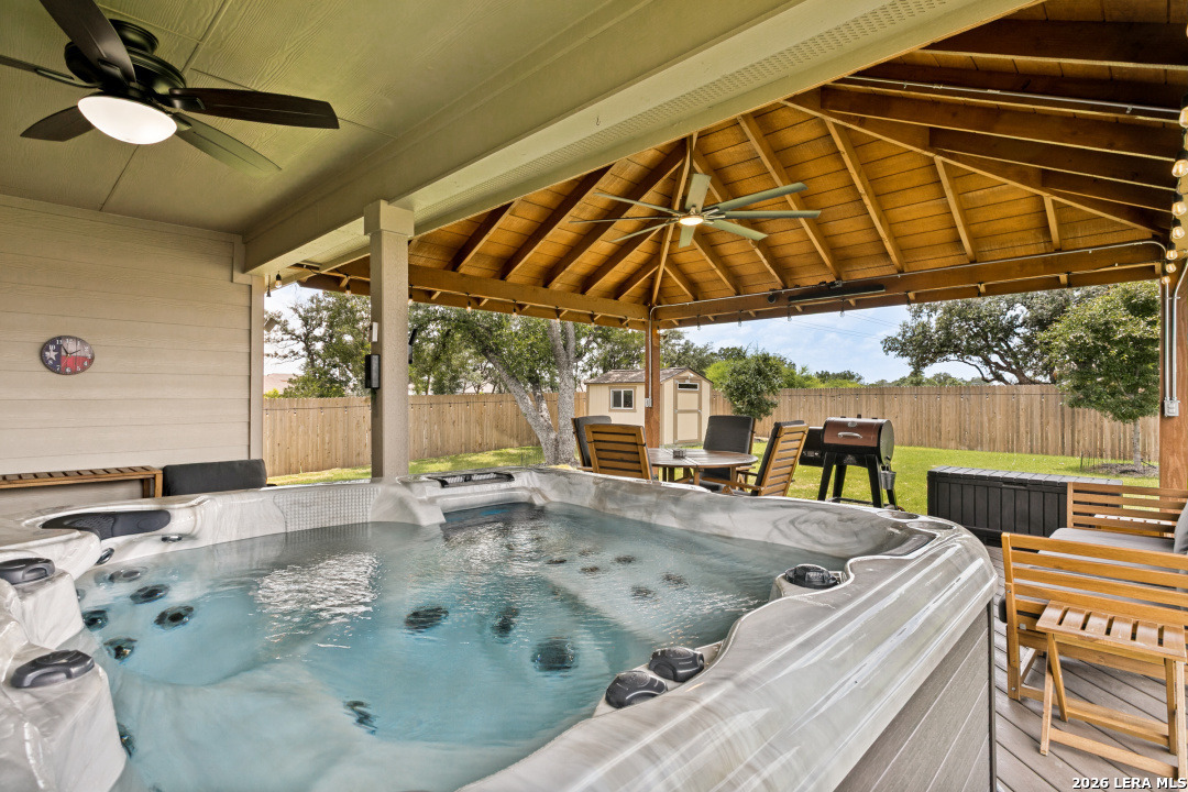 21219 Stonework Spur San Antonio TX 78266