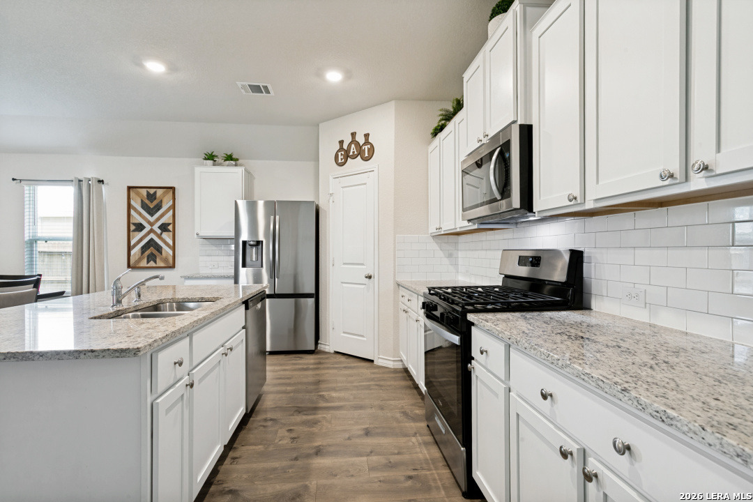 21219 Stonework Spur San Antonio TX 78266
