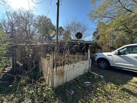 470 County Road 4092 Woodville TX 75979