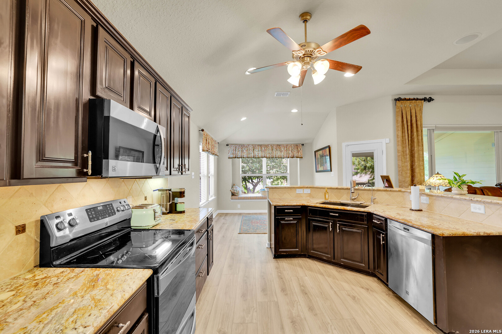 828 Laserra Cibolo TX 78108