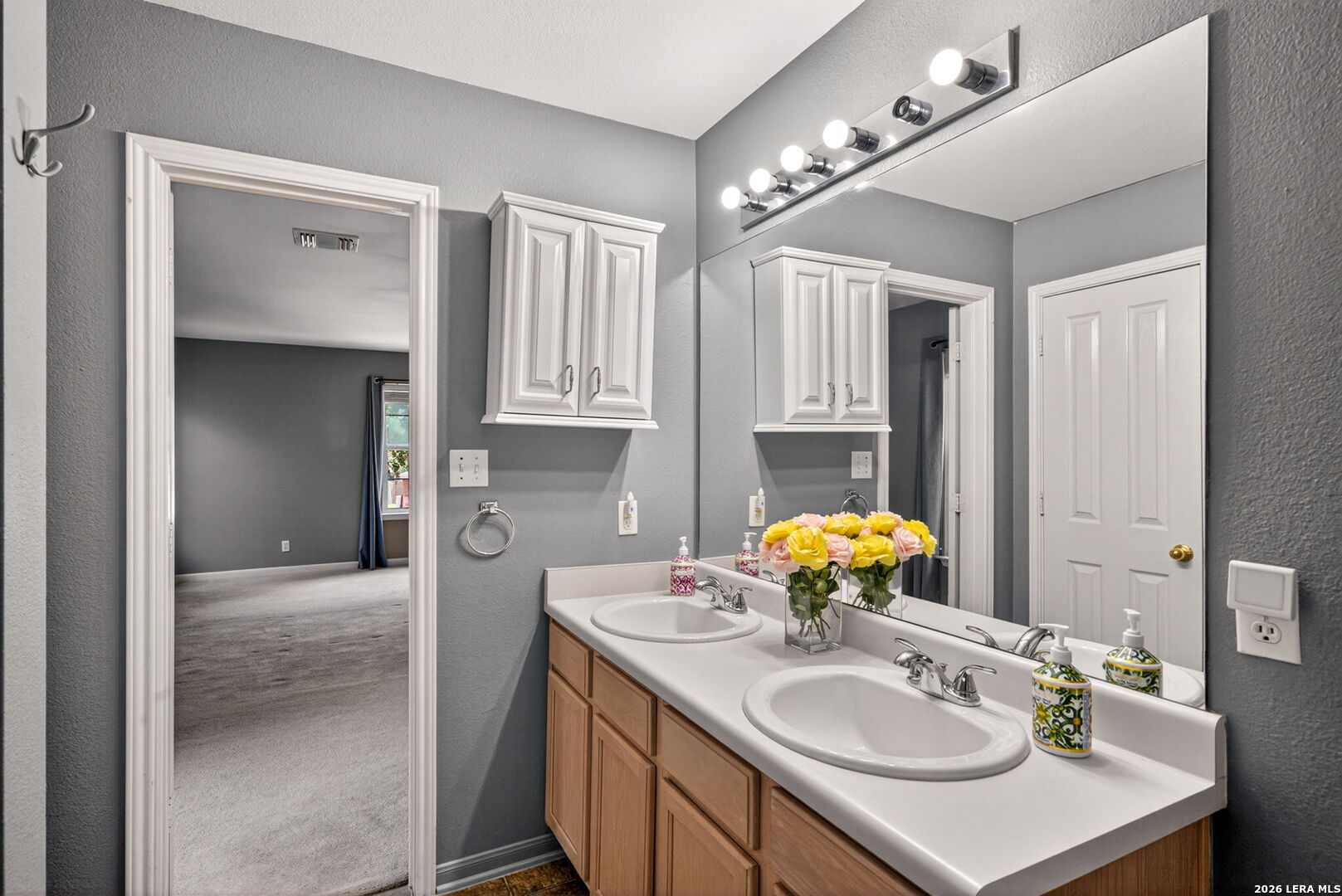 8914 Oakwood Court San Antonio TX 78240