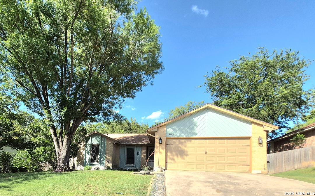 4908 Timber Trace Street San Antonio TX 78250