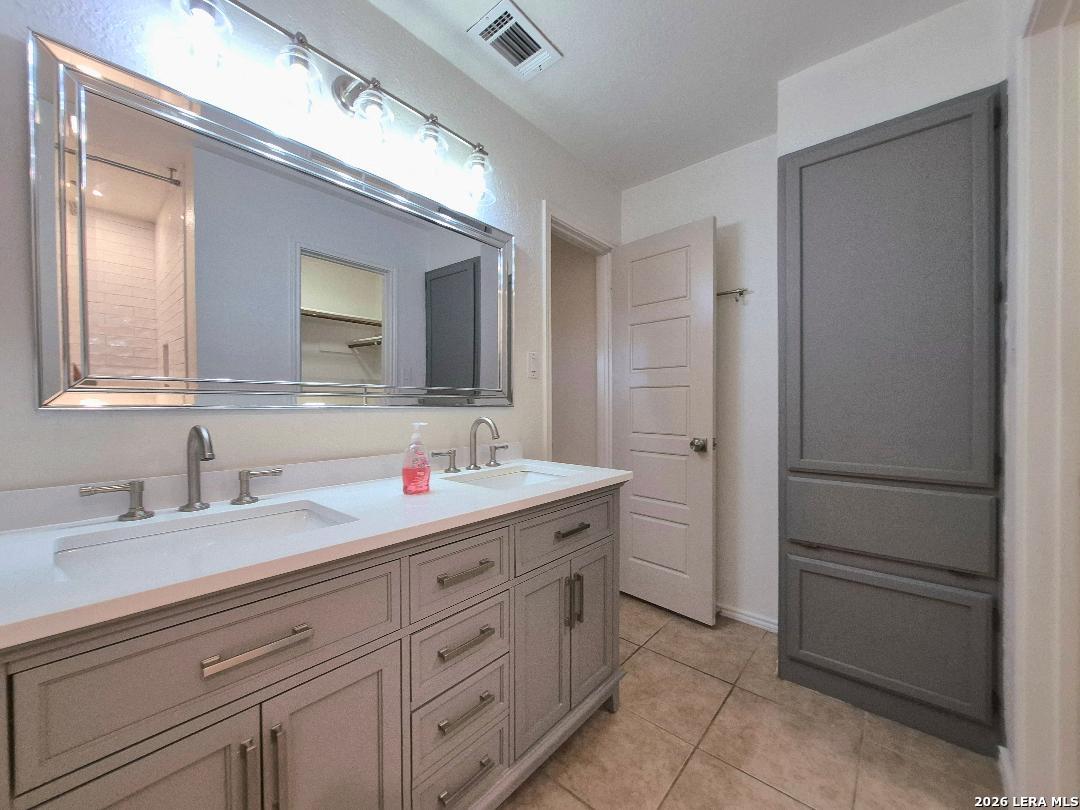 4908 Timber Trace Street San Antonio TX 78250