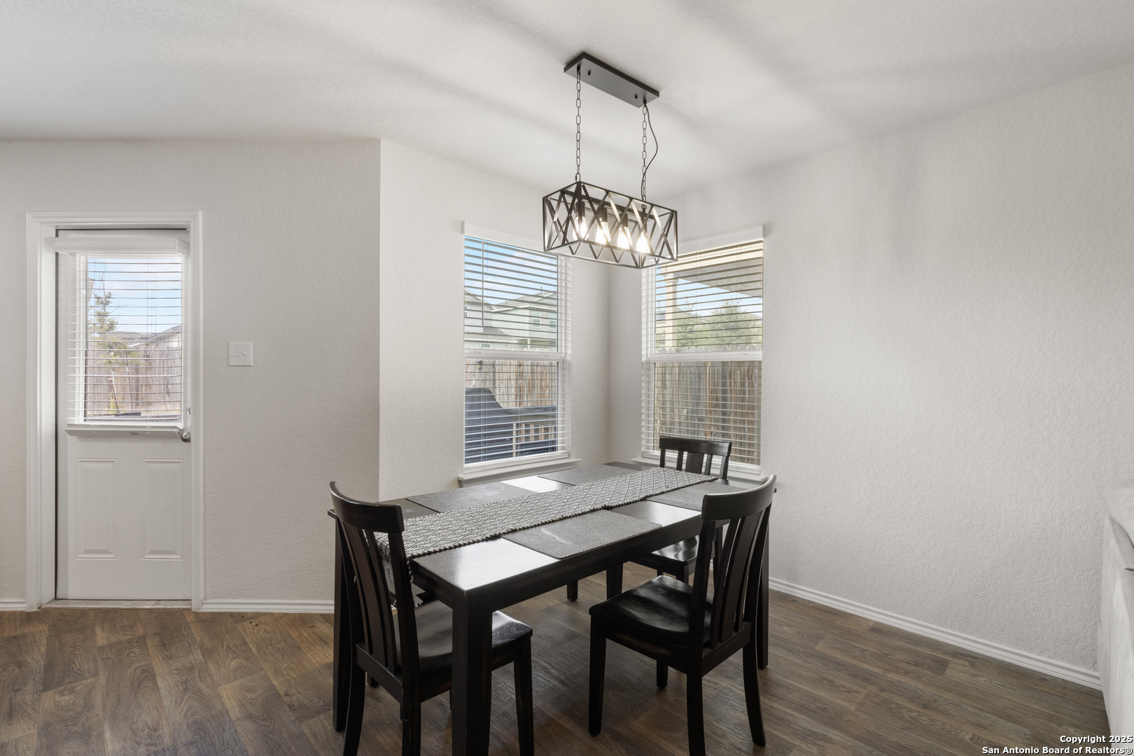 1041 Pacific Monarch San Antonio TX 78253