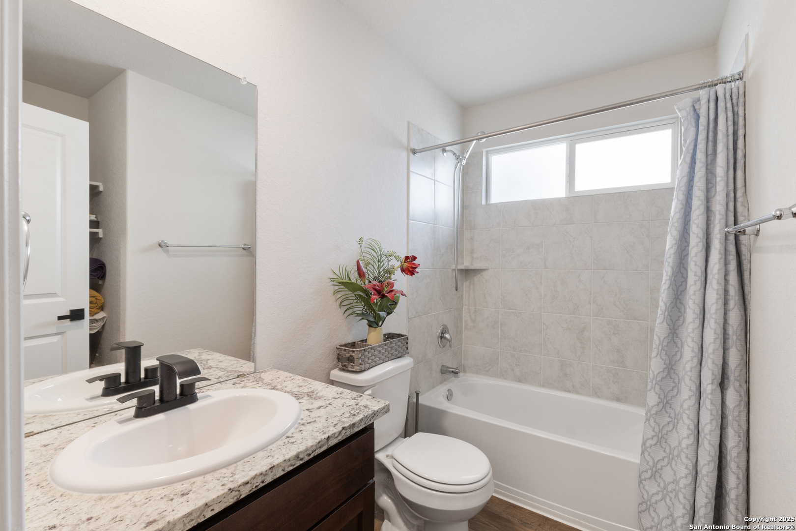 1041 Pacific Monarch San Antonio TX 78253