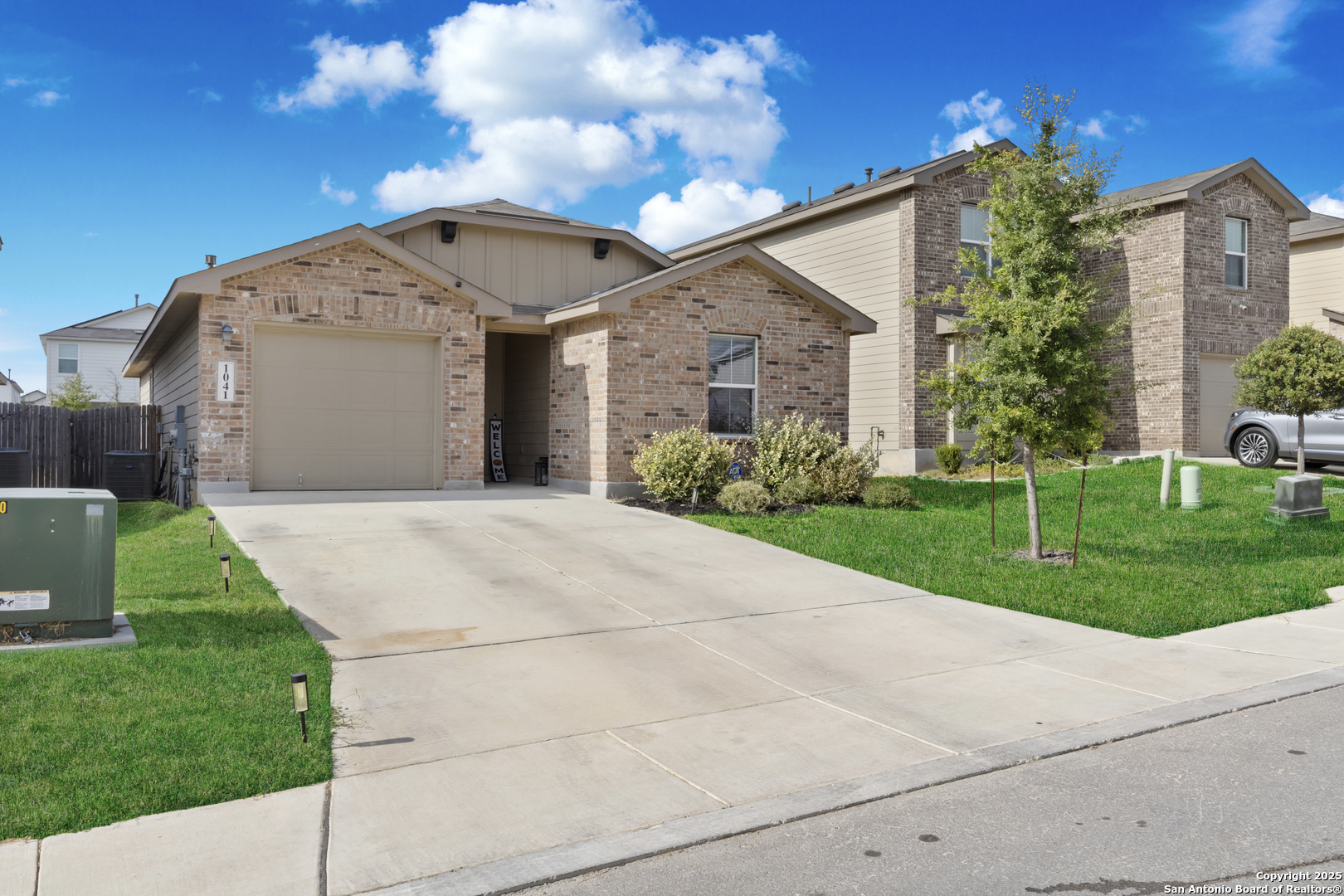 1041 Pacific Monarch San Antonio TX 78253