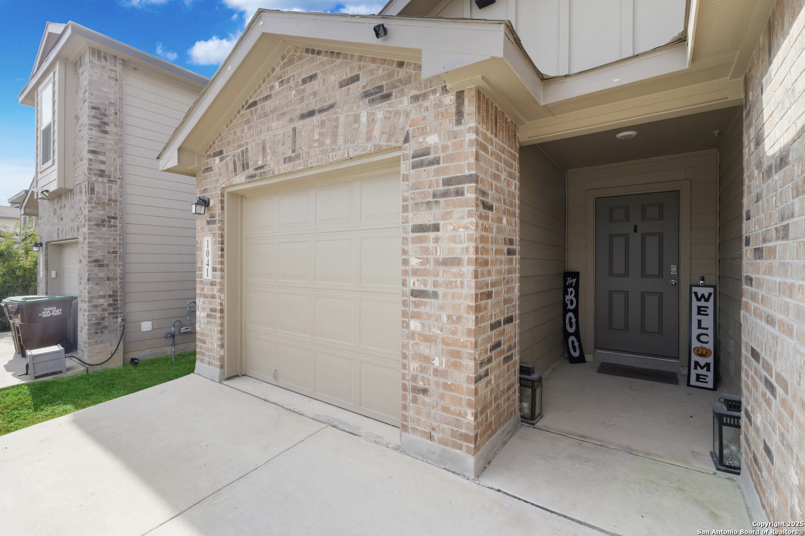 1041 Pacific Monarch San Antonio TX 78253