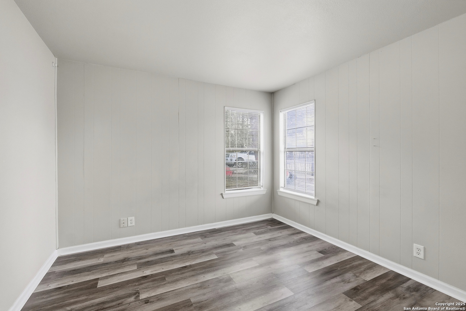 411 W Vestal San Antonio TX 78221