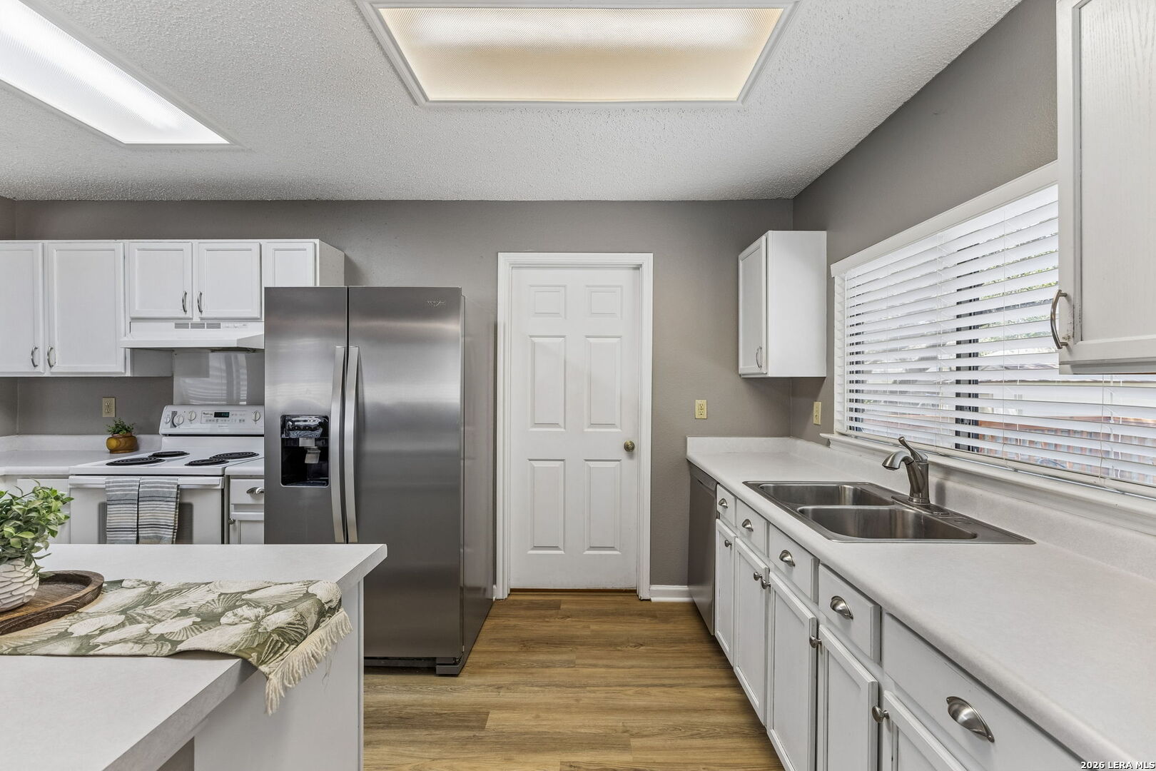 3046 Solitaire Hill San Antonio TX 78247