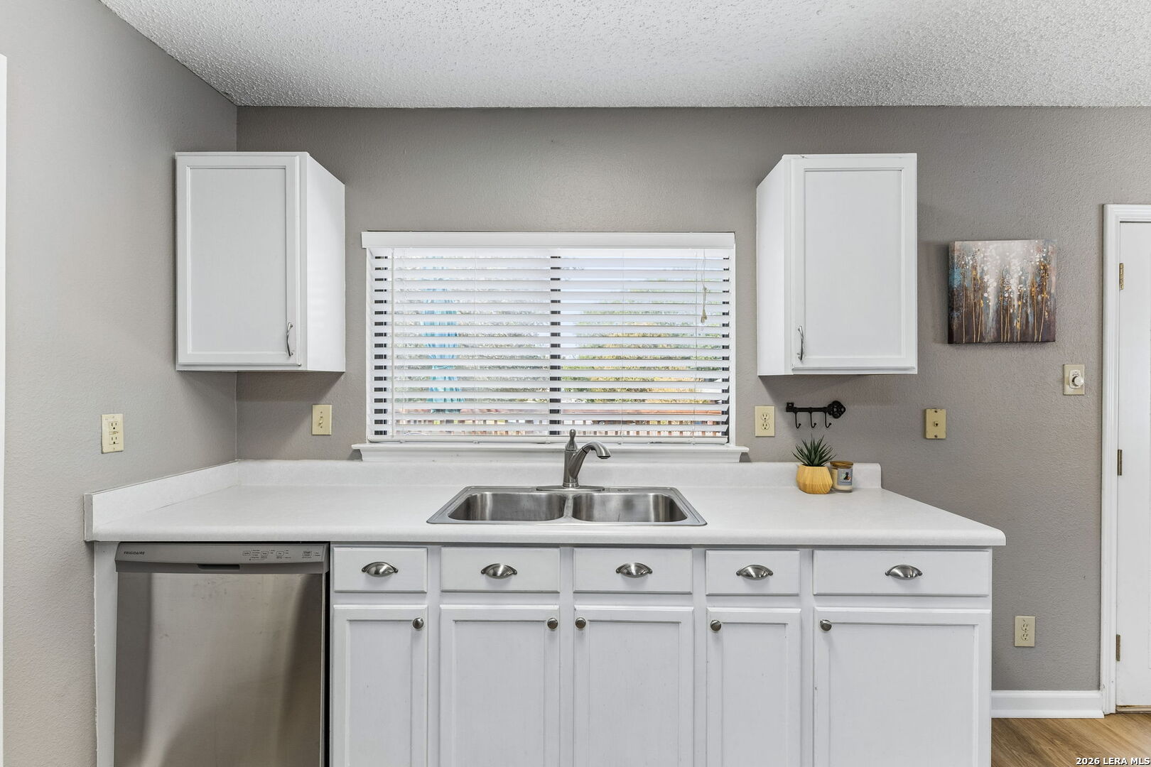 3046 Solitaire Hill San Antonio TX 78247
