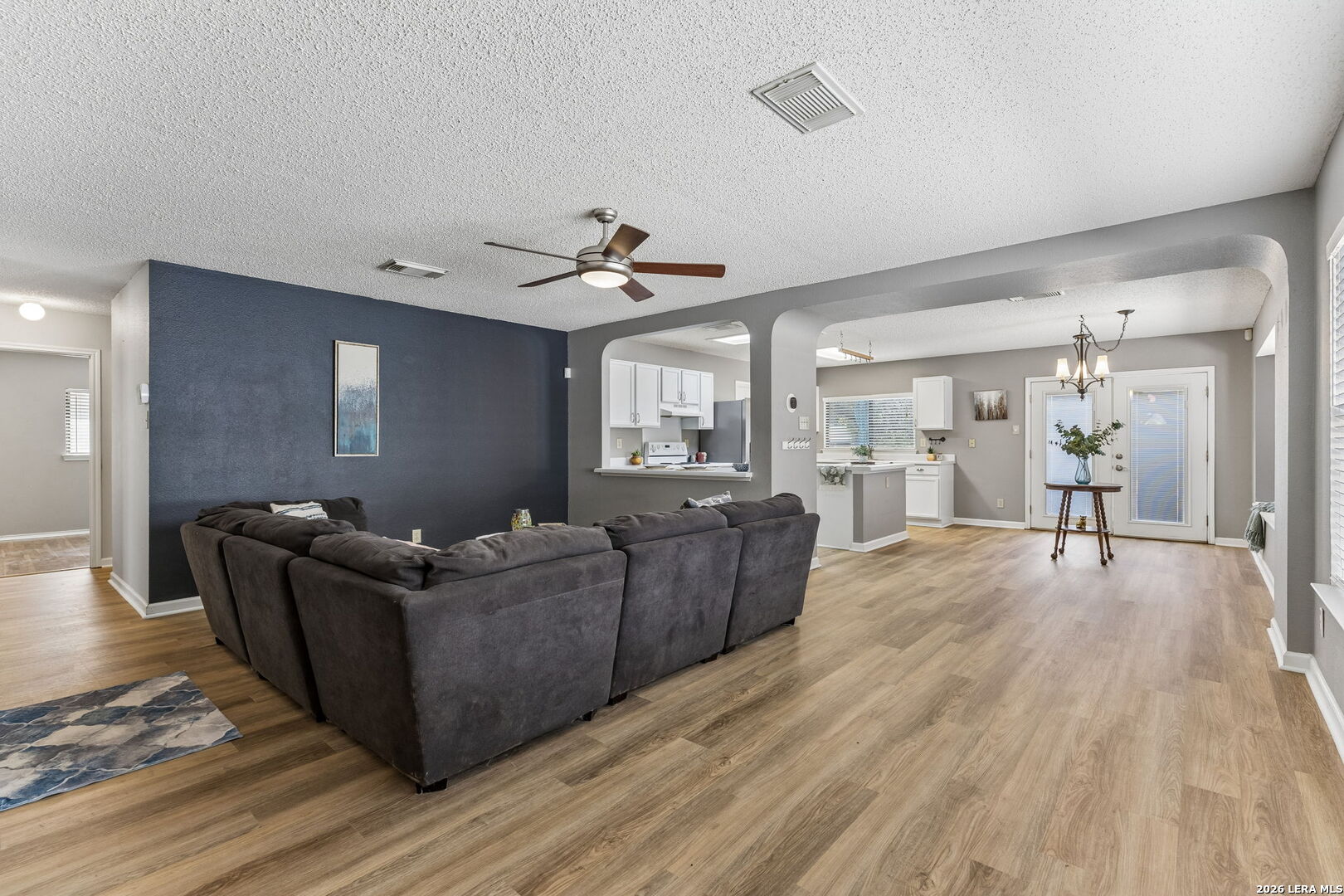 3046 Solitaire Hill San Antonio TX 78247
