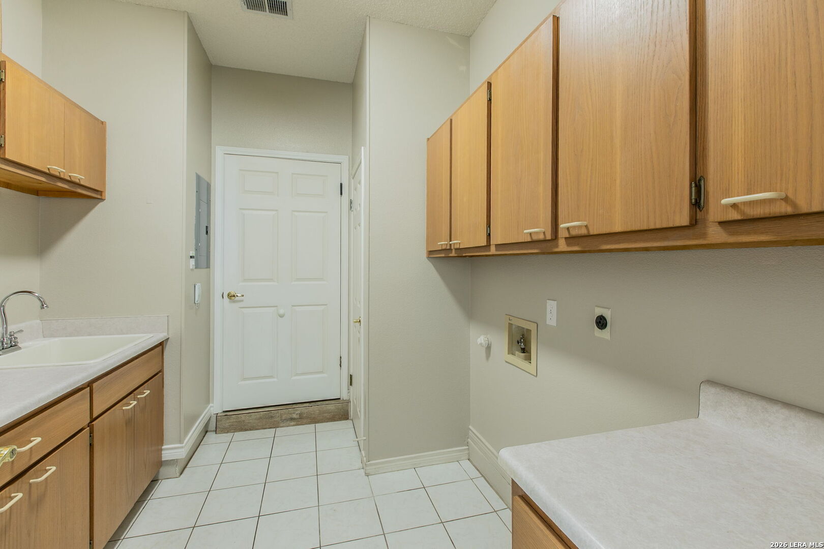 26013 Mesa Oak Drive San Antonio TX 78255