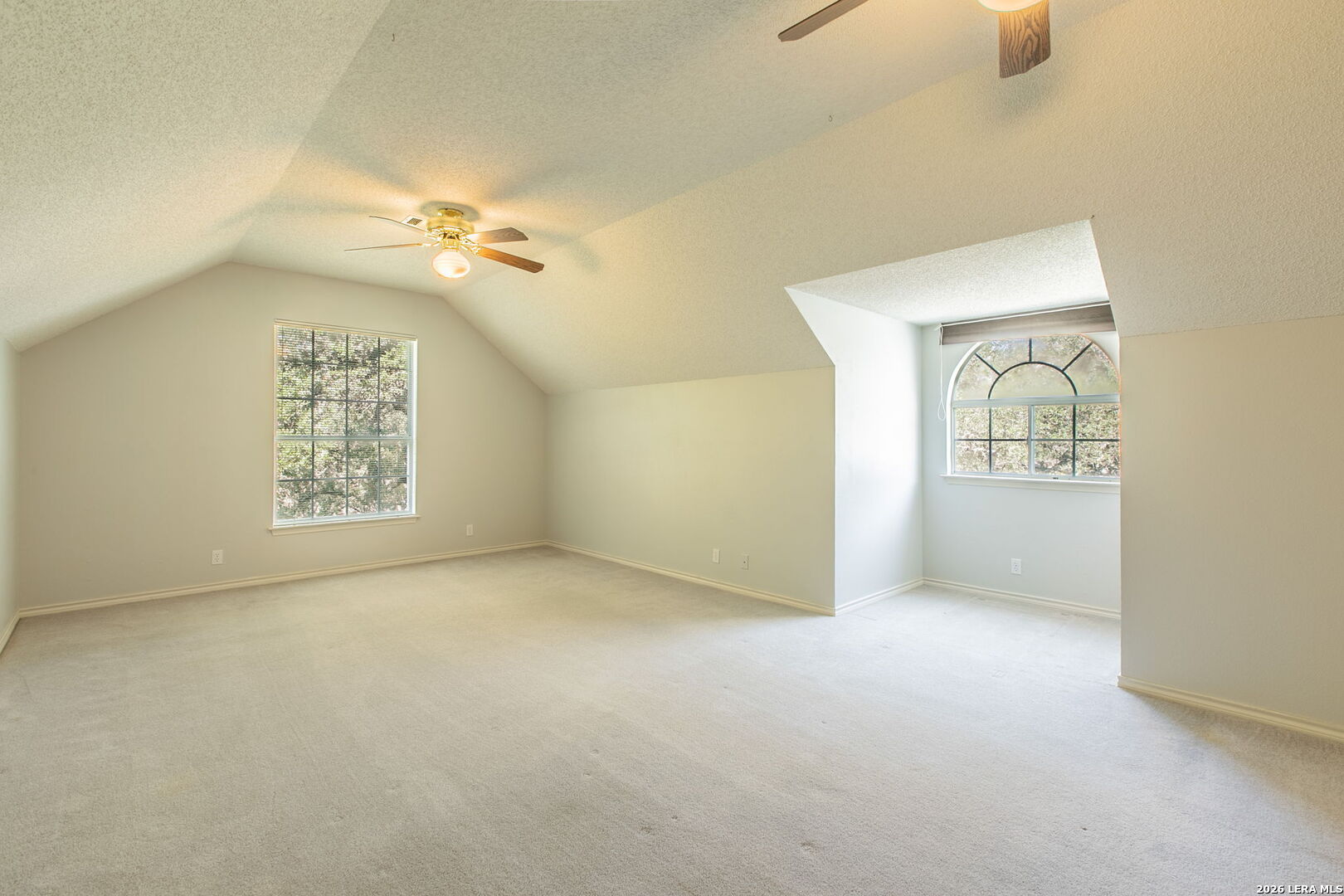 26013 Mesa Oak Drive San Antonio TX 78255