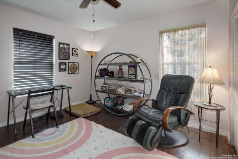 402 Hermine Boulevard San Antonio TX 78212