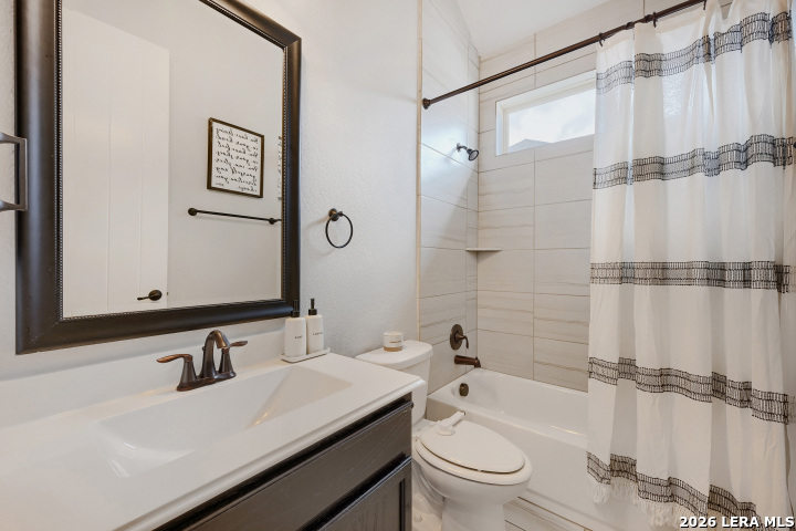 28815 Throssel Lane San Antonio TX 78260