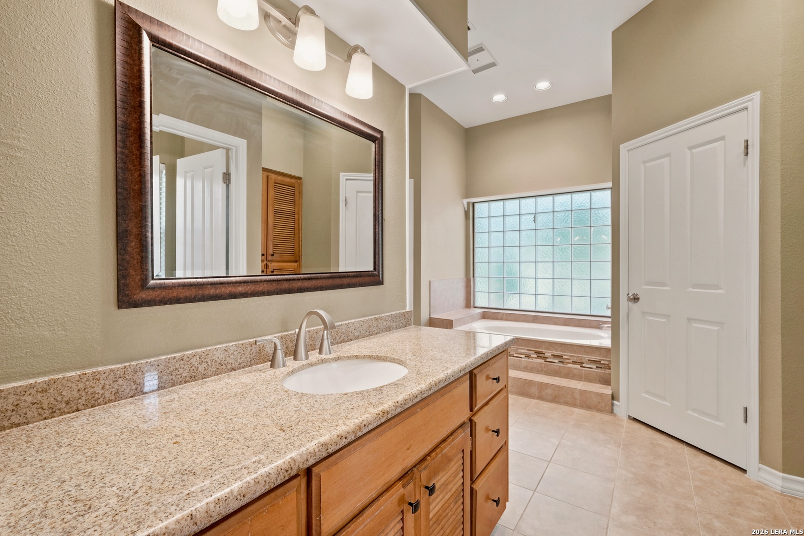 8607 Braun Hill Drive San Antonio TX 78254