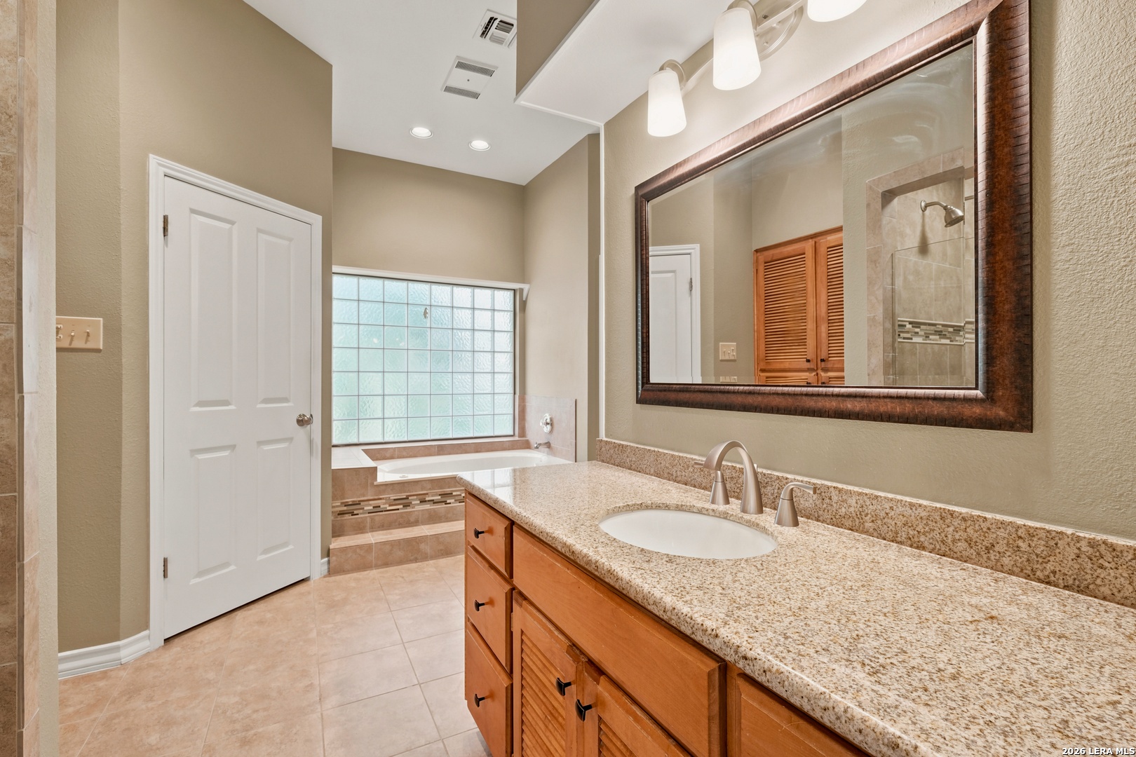 8607 Braun Hill Drive San Antonio TX 78254