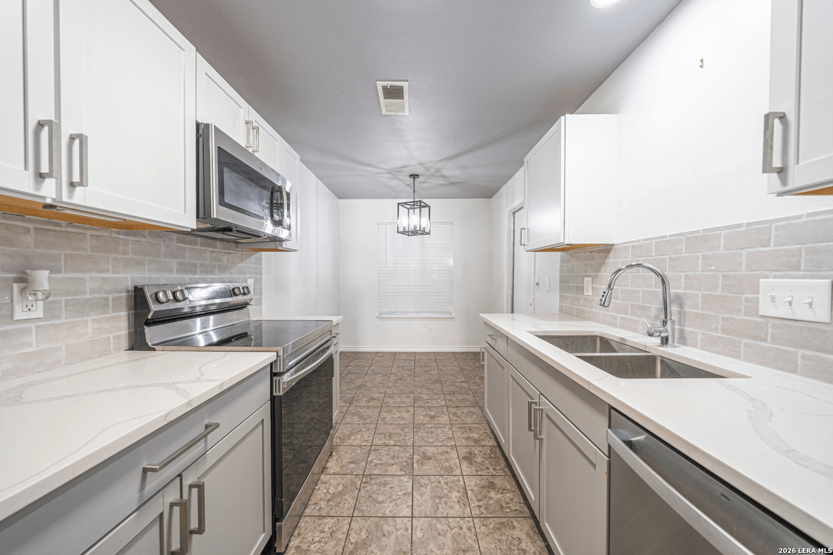 9234 Ridge Climb San Antonio TX 78250