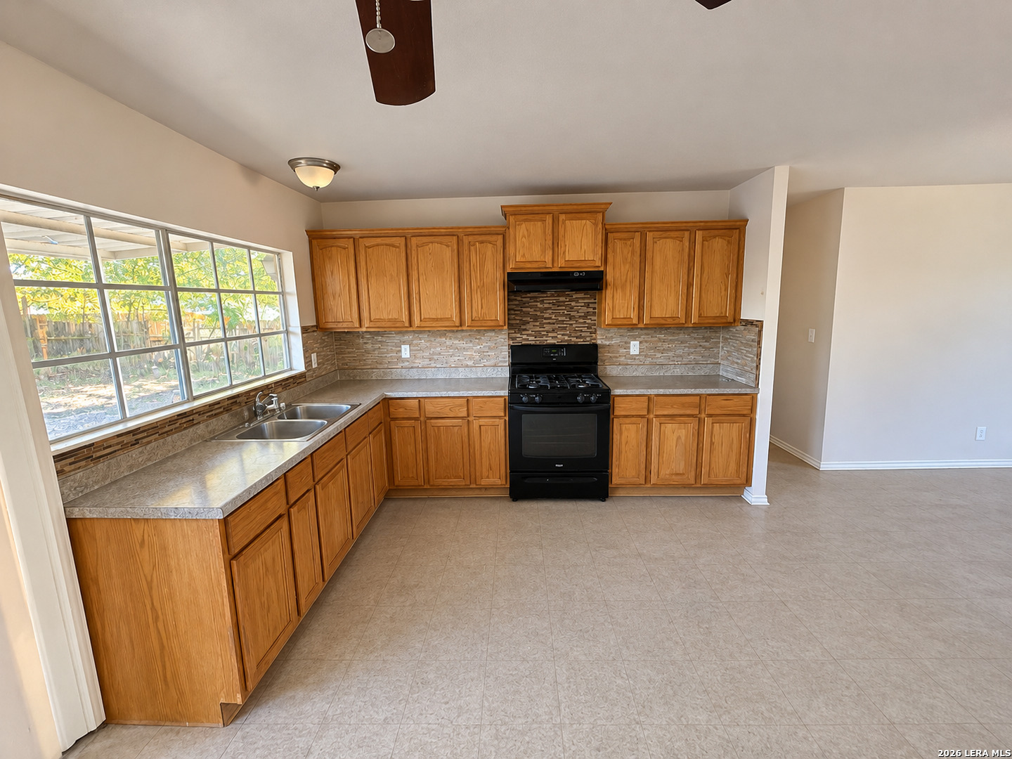 7650 Glen Shire San Antonio TX 78239
