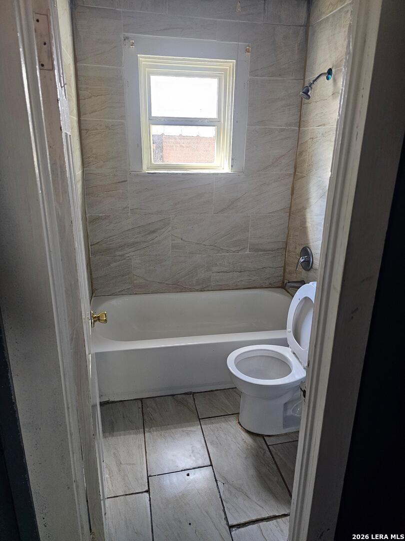 701 Roosevelt Longview TX 75601