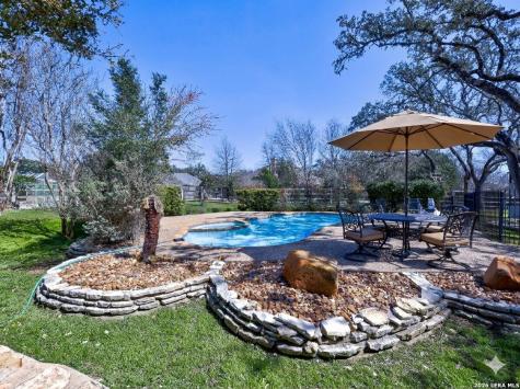29540 Red Bud Hill Boerne TX 78015