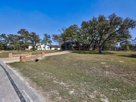 29540 Red Bud Hill Boerne TX 78015