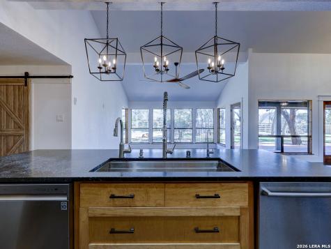 29540 Red Bud Hill Boerne TX 78015