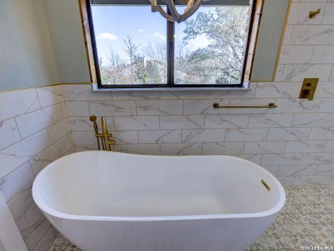 29540 Red Bud Hill Boerne TX 78015