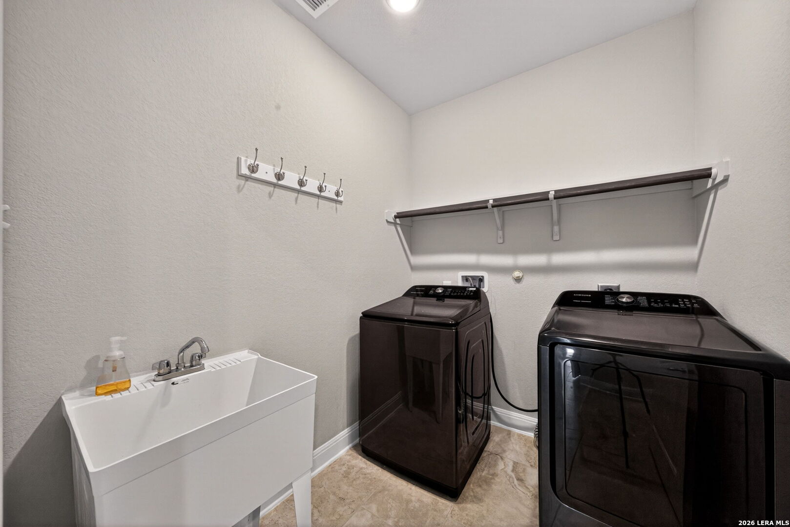 6206 Carriage Cape San Antonio TX 78261