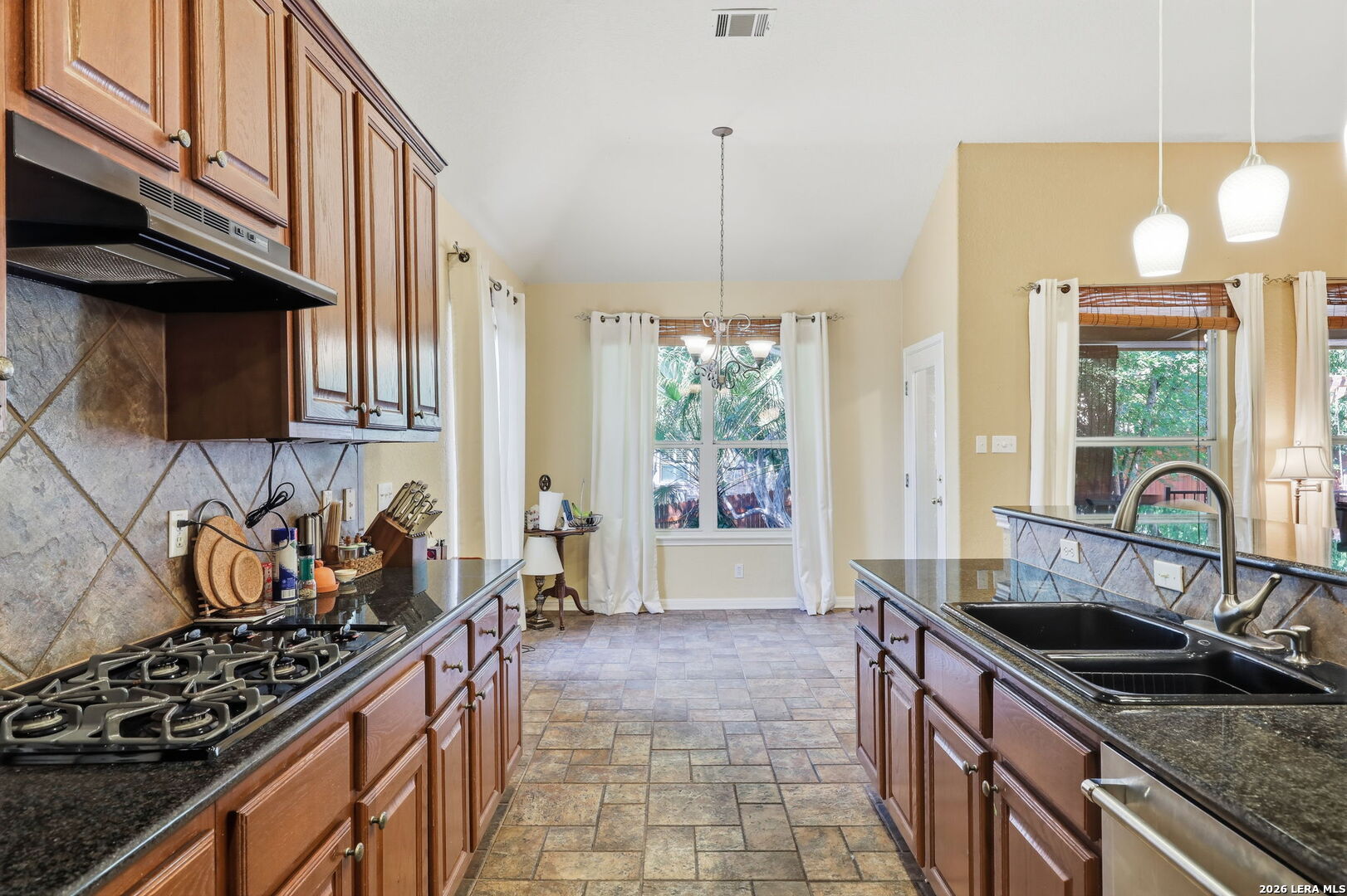 1302 Ganahl Court San Antonio TX 78216