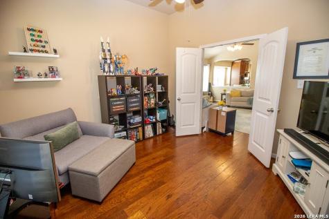 25014 Buttermilk San Antonio TX 78255
