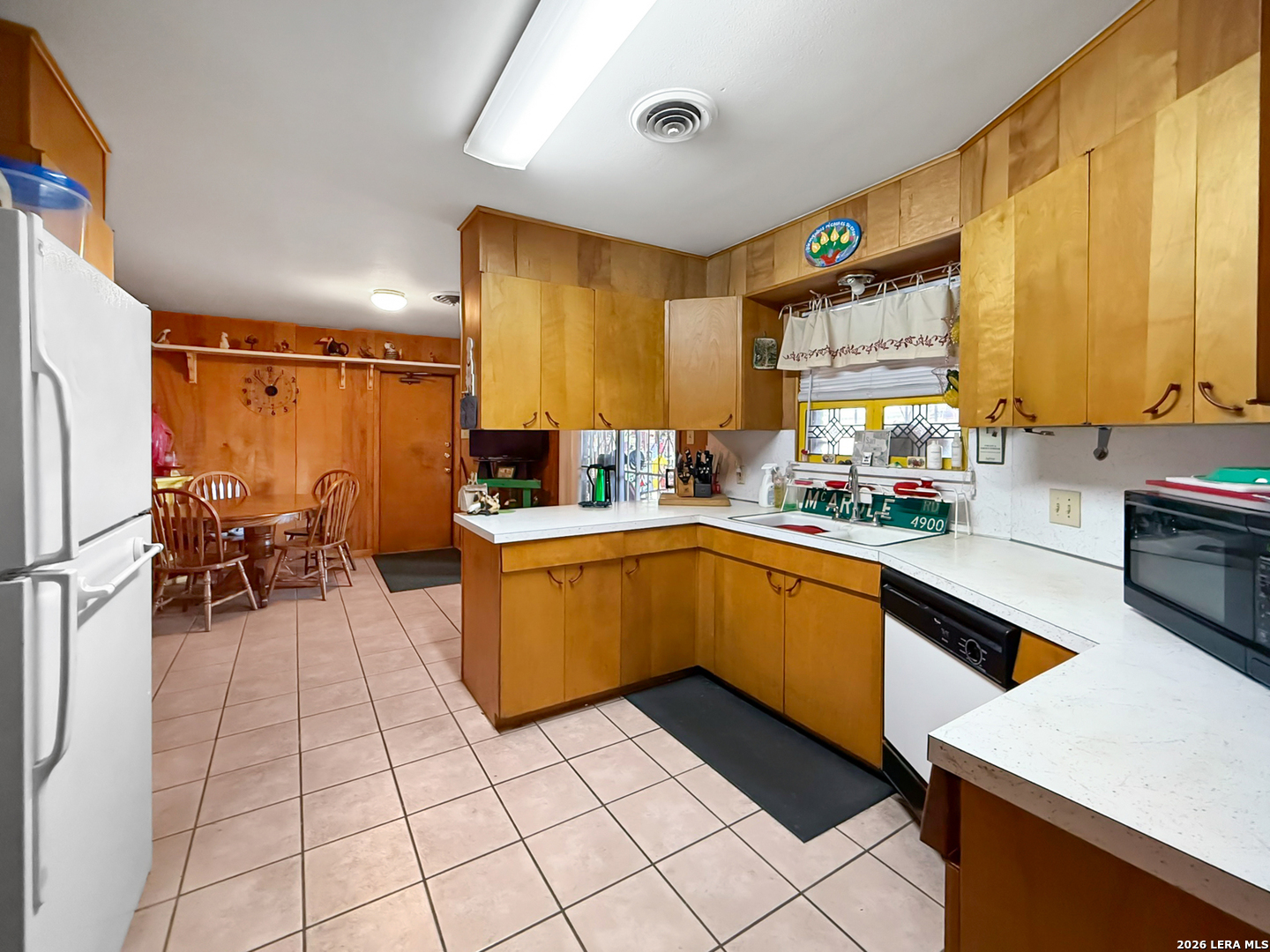 4503 Bikini Drive San Antonio TX 78218
