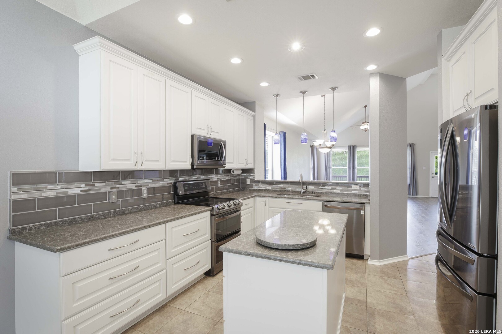 2326 Encino Cedros San Antonio TX 78259