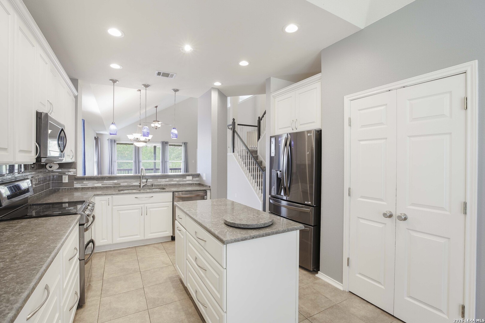 2326 Encino Cedros San Antonio TX 78259