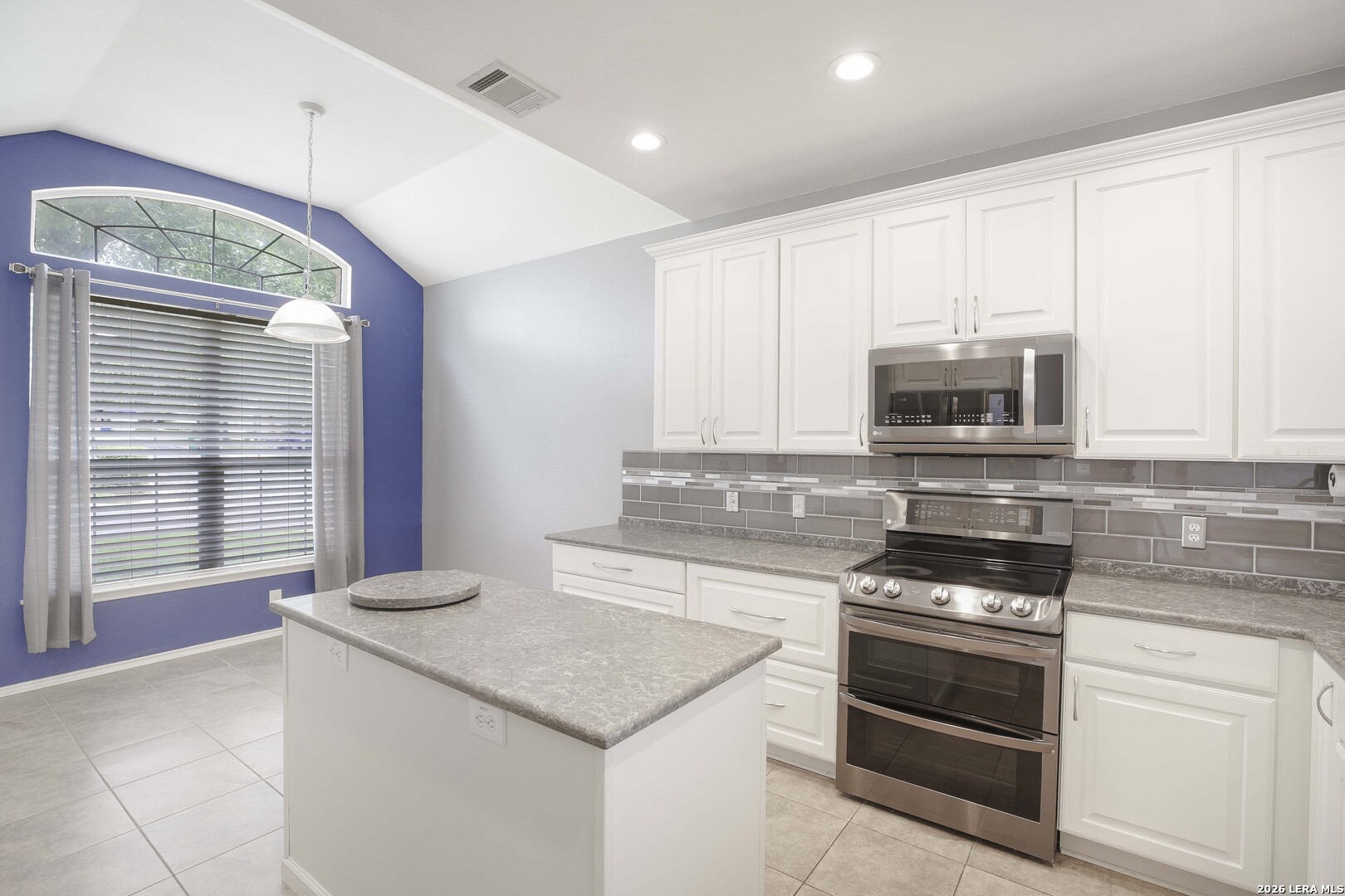 2326 Encino Cedros San Antonio TX 78259