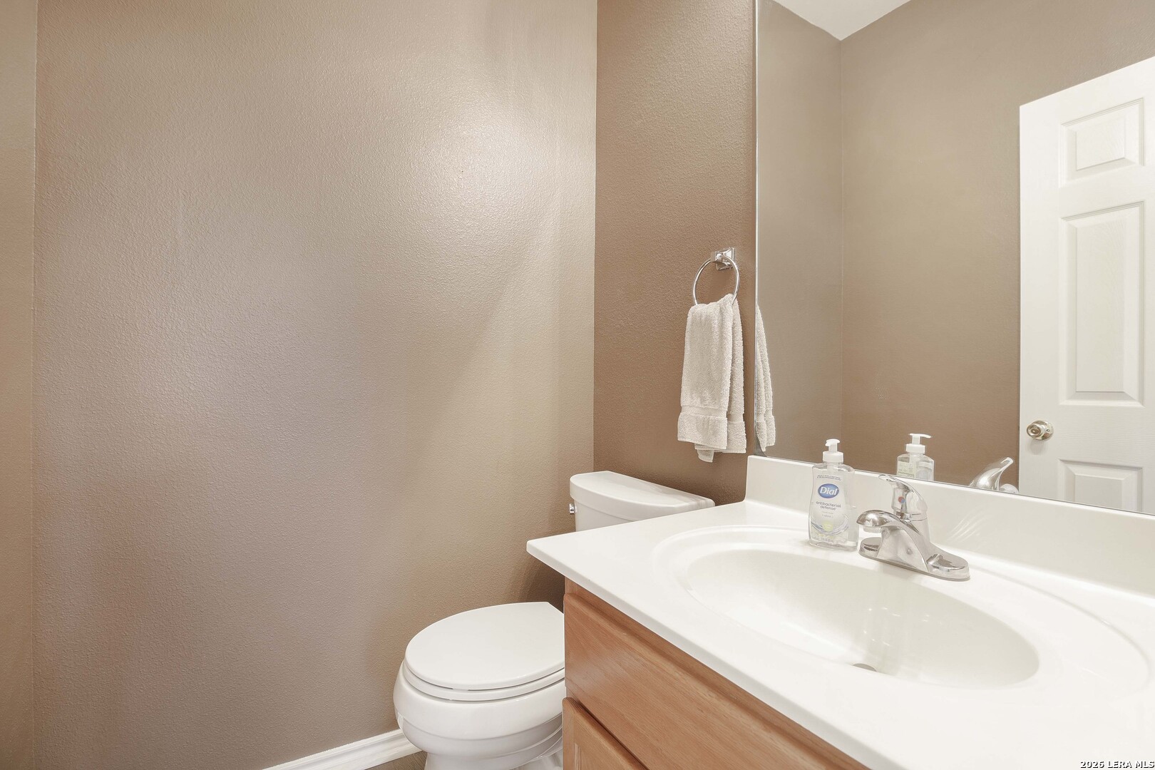 2326 Encino Cedros San Antonio TX 78259