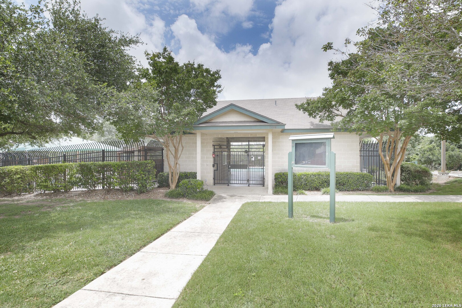 2326 Encino Cedros San Antonio TX 78259