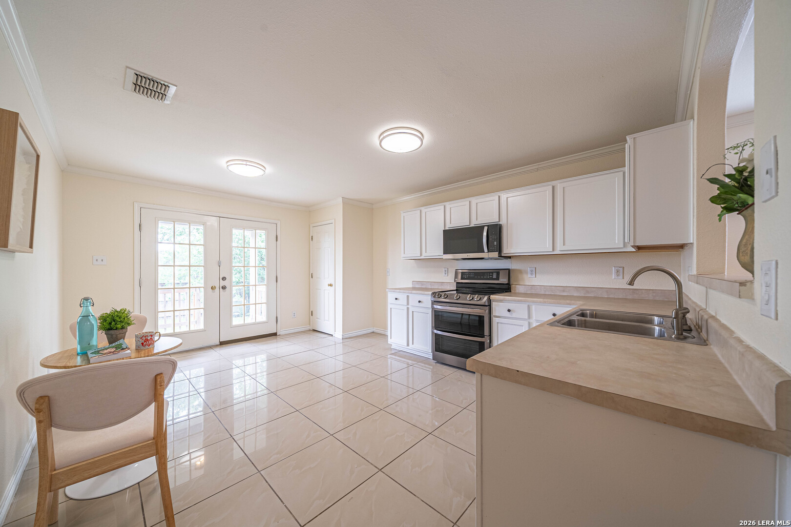 10259 Crystal View Universal City TX 78148